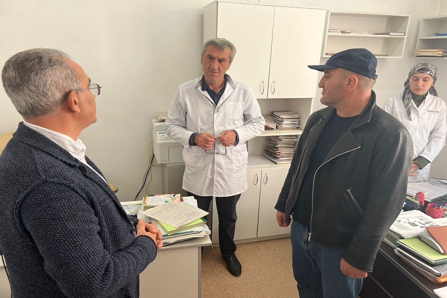 Нариман Абдулмуталибов проинспектировал ход строительства социальных объектов в Тляратинском районе